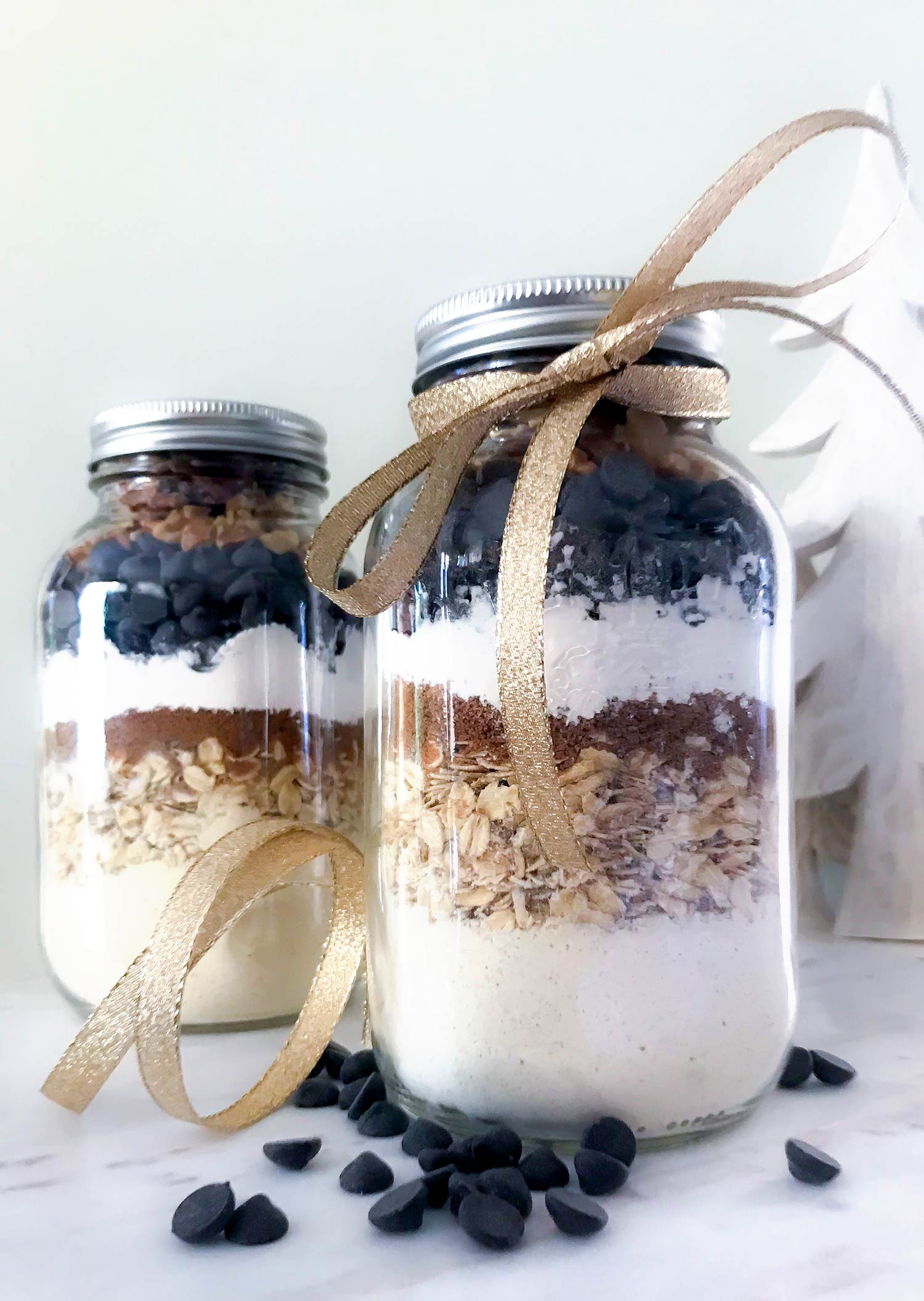 Chocolate Chip Cookie Mix in a Jar