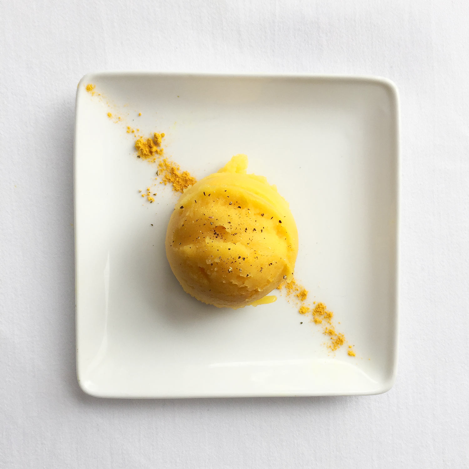 MANGO GOLDEN ICE CREAM